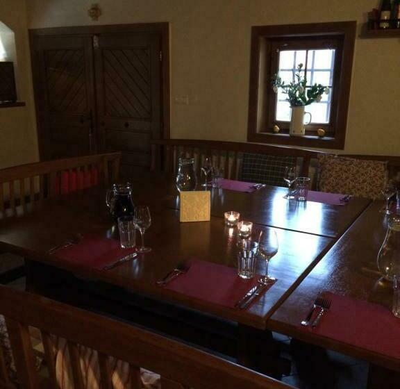 标准间, Sklep U Hrabalů