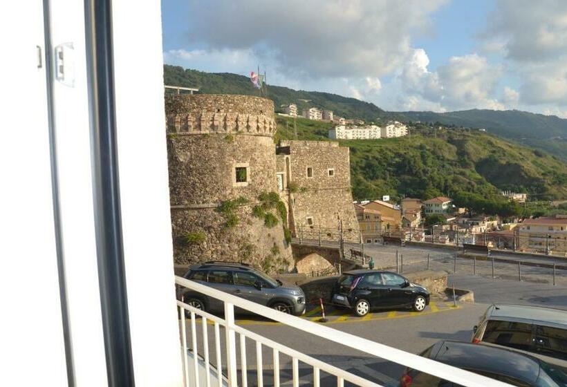 إستديو عائلى, Timpa Rooms