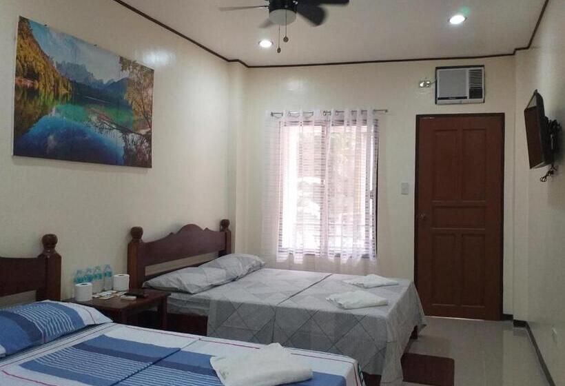 חדר סטנדרט לארבעה, Devayn S Inn