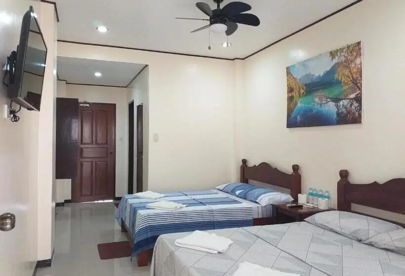 Chambre Quadruple Standard, Devayn S Inn
