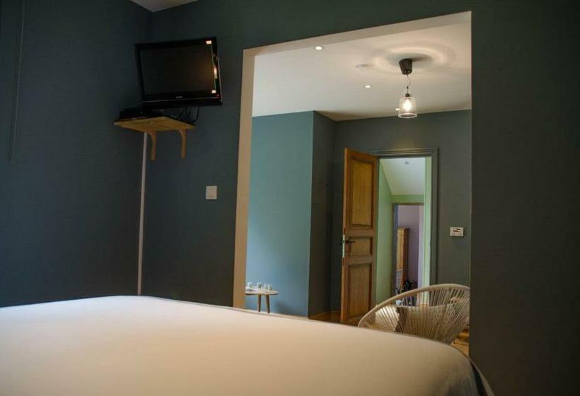 Номер Стандарт Вид на Сад, La Suite Des Pervenches