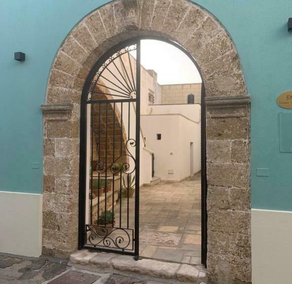 Standart Oda, Nonna Veronica