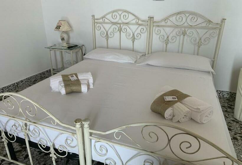 Standart Oda, Nonna Veronica