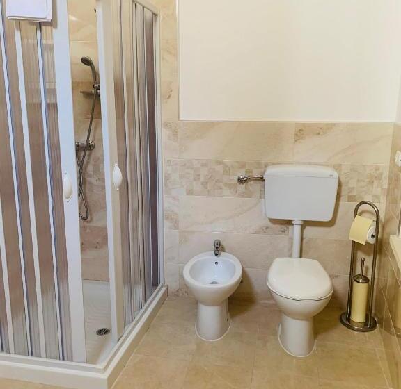 Standart Oda, Nonna Veronica