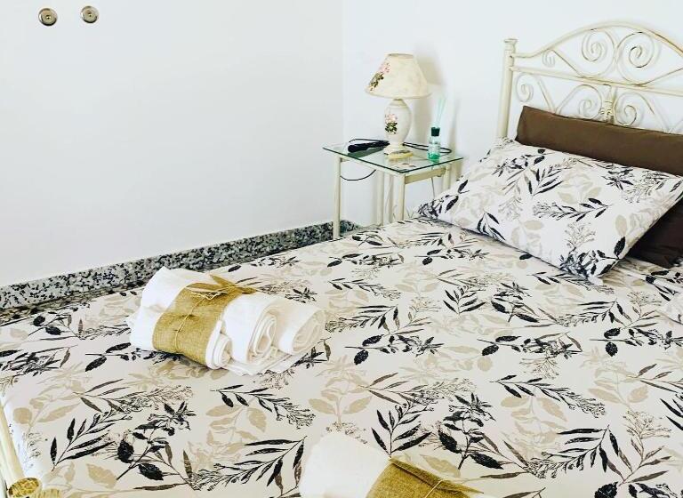 Standart Oda, Nonna Veronica