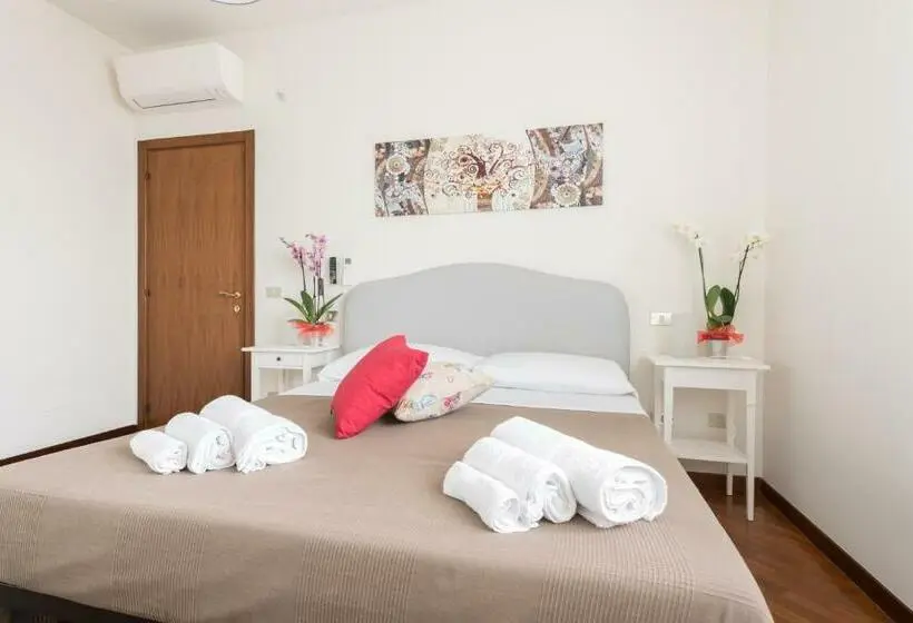 キングサイズベッドのスタンダードルーム, Ellebì B&b