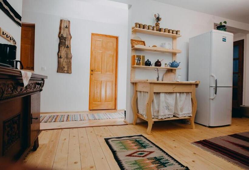 חדר סטנדרט לשלושה, Gáll Vendégház