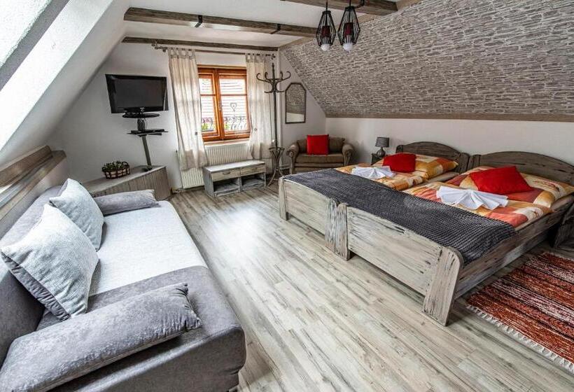 침실 2개 아파트, Penzión Aurel