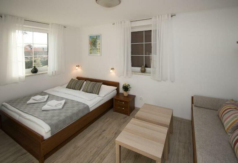 スタンダードルーム, Penzion U Hrnčíře