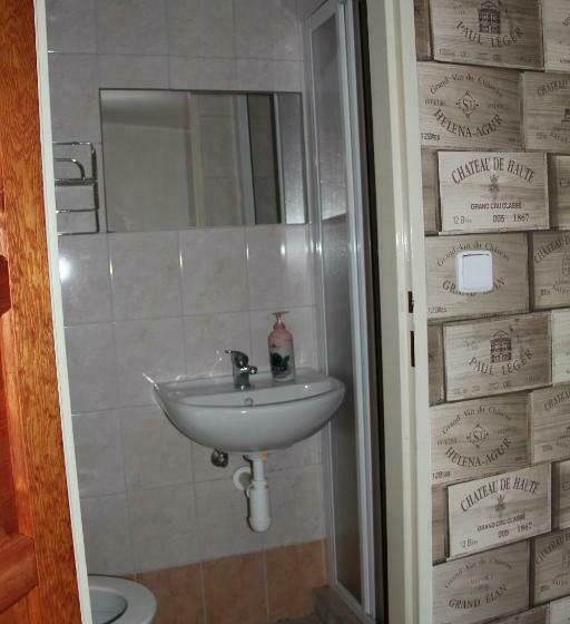 スタンダードルーム, Vinný Sklep U Konečků