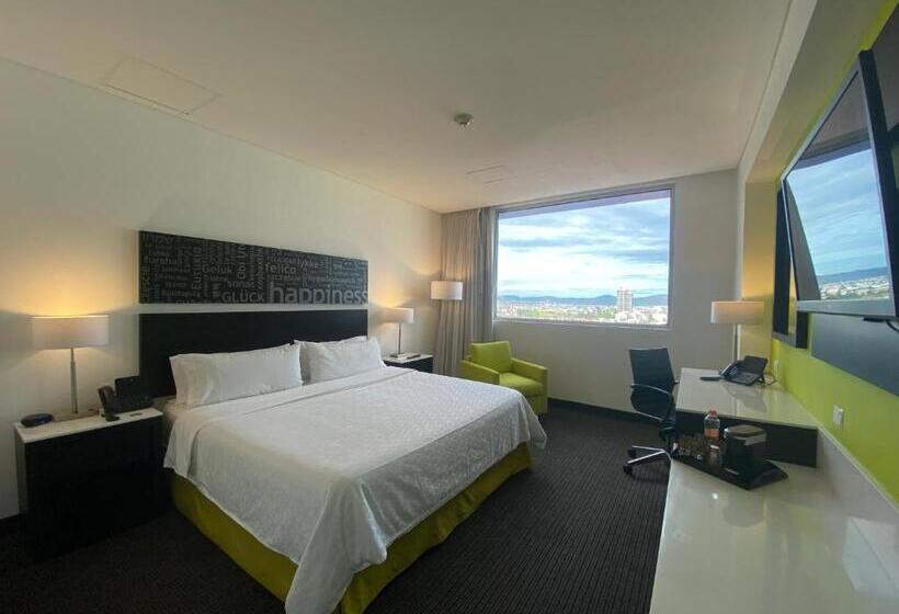 اتاق استاندارد با تخت بزرگ, Holiday Inn Express & Suites Puebla Angelopolis, An Ihg