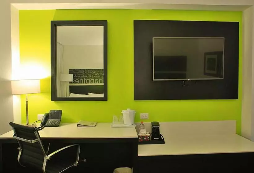 スイート, Holiday Inn Express & Suites Puebla Angelopolis, An Ihg