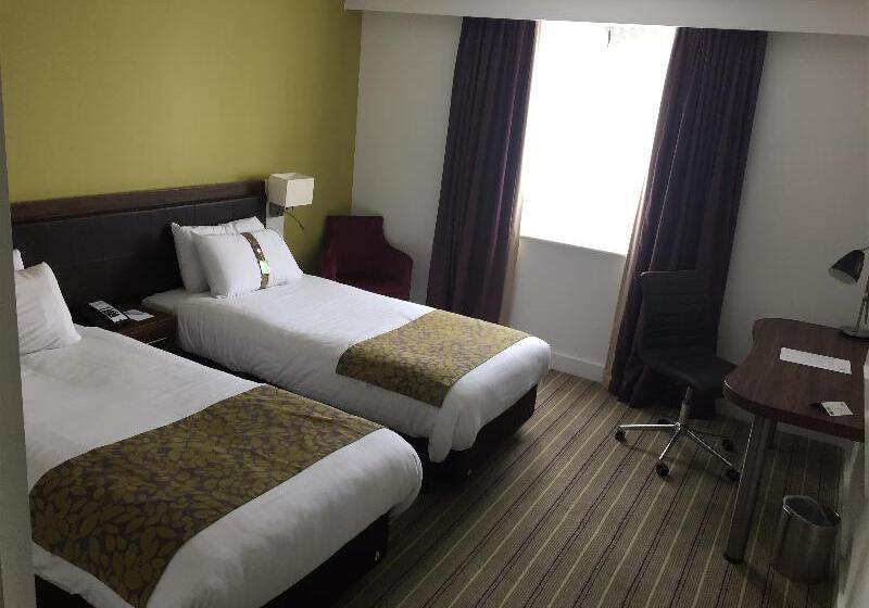 스탠다드 룸, Holiday Inn Huntingdon Racecourse, An Ihg