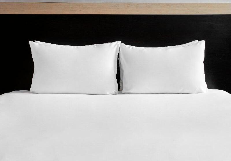 스탠다드 룸, Holiday Inn Huntingdon Racecourse, An Ihg