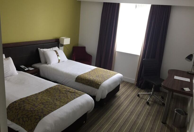 스탠다드 룸, Holiday Inn Huntingdon Racecourse, An Ihg