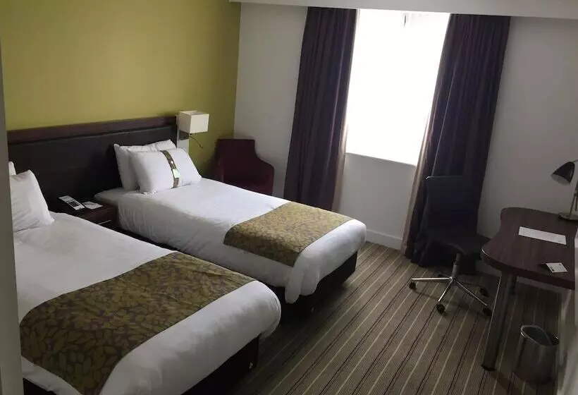 スタンダードルーム, Holiday Inn Huntingdon Racecourse, An Ihg