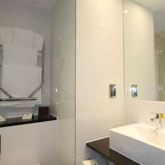 プレミアムルーム, Holiday Inn Huntingdon Racecourse, An Ihg