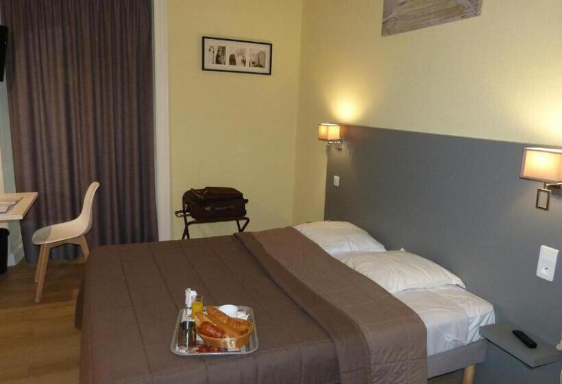 Номер Стандарт, Hôtel Terminus