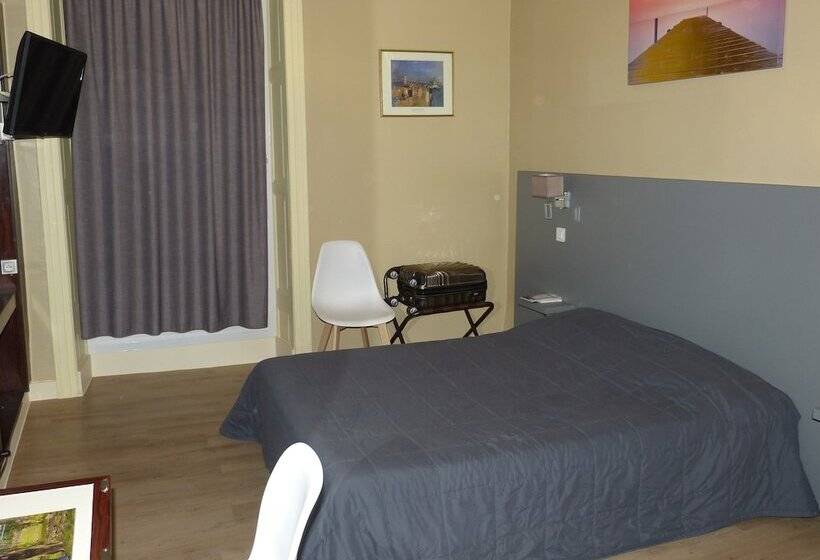 Номер Комфорт, Hôtel Terminus