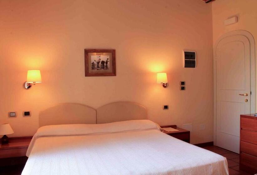 スタンダードルーム, Relais San Rocco