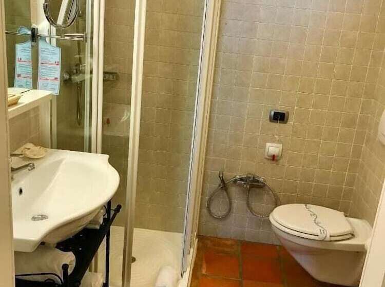 اتاق استاندارد یک نفره, Relais San Rocco