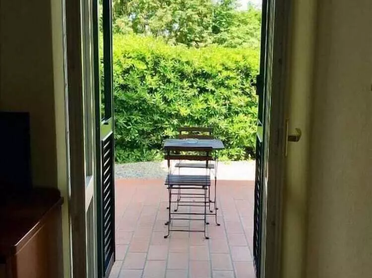 Standard Yhden Hengen Huone, Relais San Rocco