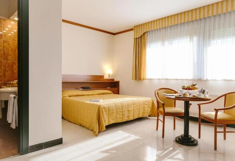 חדר סטנדרט לארבעה, Residence Federiciano