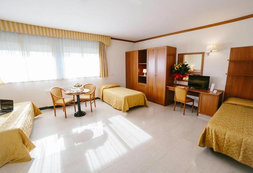 חדר סטנדרט לארבעה, Residence Federiciano