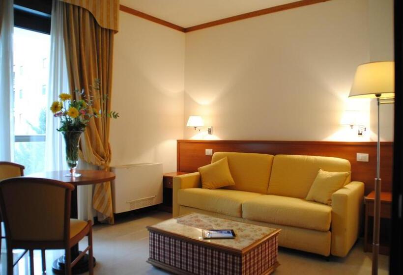 סוויטת ג'וניור עם מרפסת, Residence Federiciano