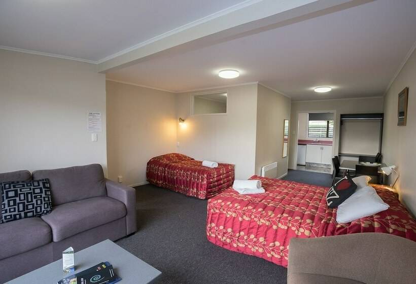 סטודיו משפחתי, Te Anau Lakeview Holiday Park & Motels