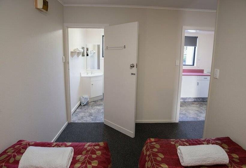 סטודיו משפחתי, Te Anau Lakeview Holiday Park & Motels