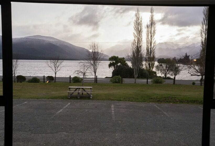 Семейное Студио, Te Anau Lakeview Holiday Park & Motels