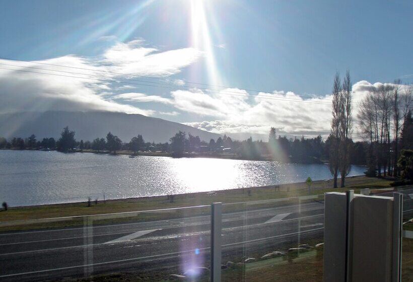 Студия Deluxe, Te Anau Lakeview Holiday Park & Motels