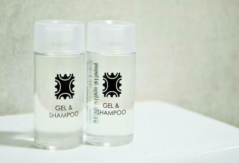 استودیوی استاندارد, Suites & Apartments Dp Setubal