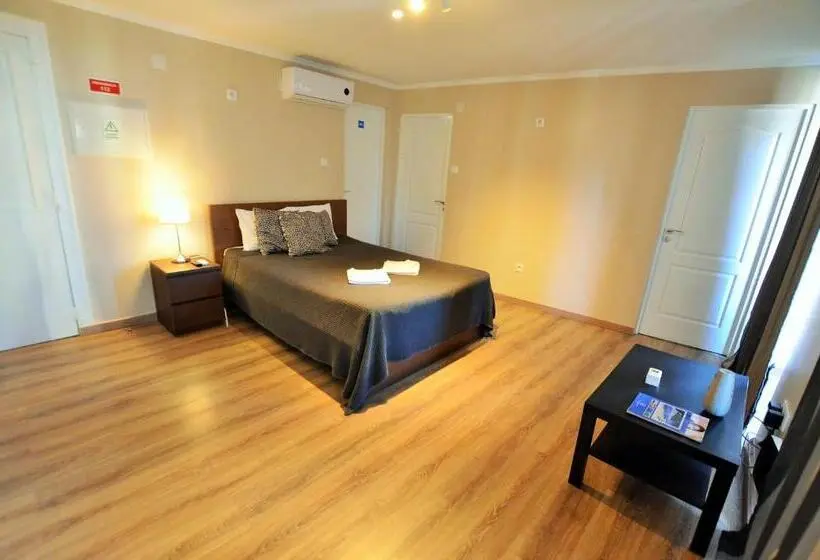 استودیو خانوادگی, Suites & Apartments   Dp Setubal