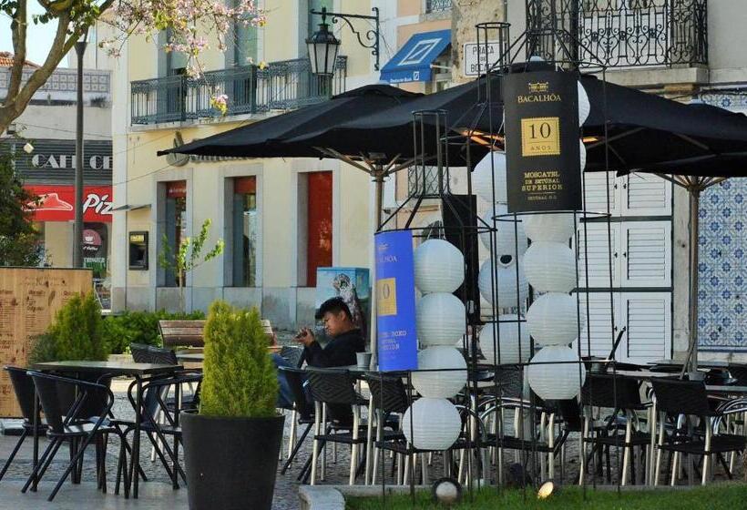 استودیو خانوادگی, Suites & Apartments Dp Setubal