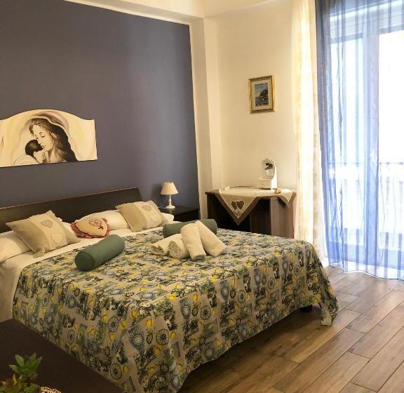 Quarto Economy, B&b Antonella
