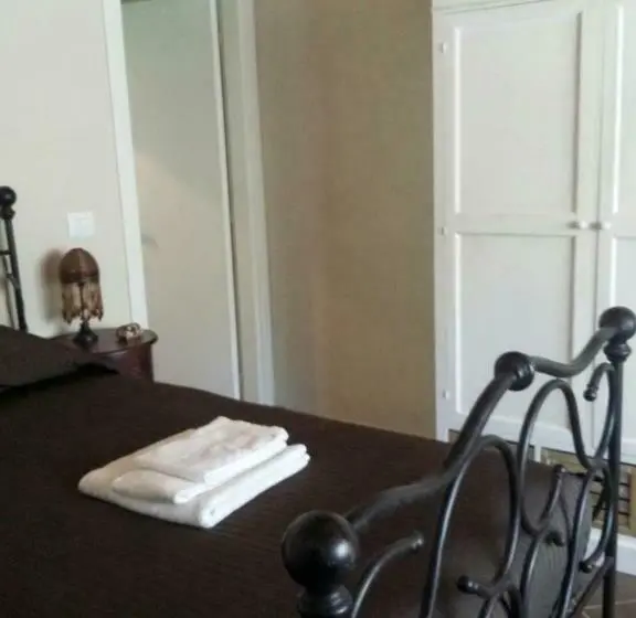 اتاق استاندارد سه نفره, B&b Casa Marvita