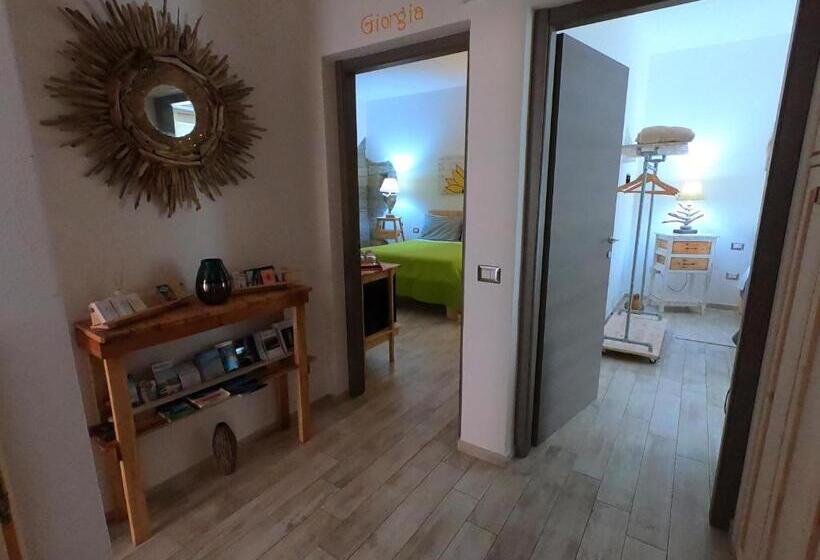 اتاق استاندارد با تخت بزرگ, B&b Les Chambres Rooms & Suite