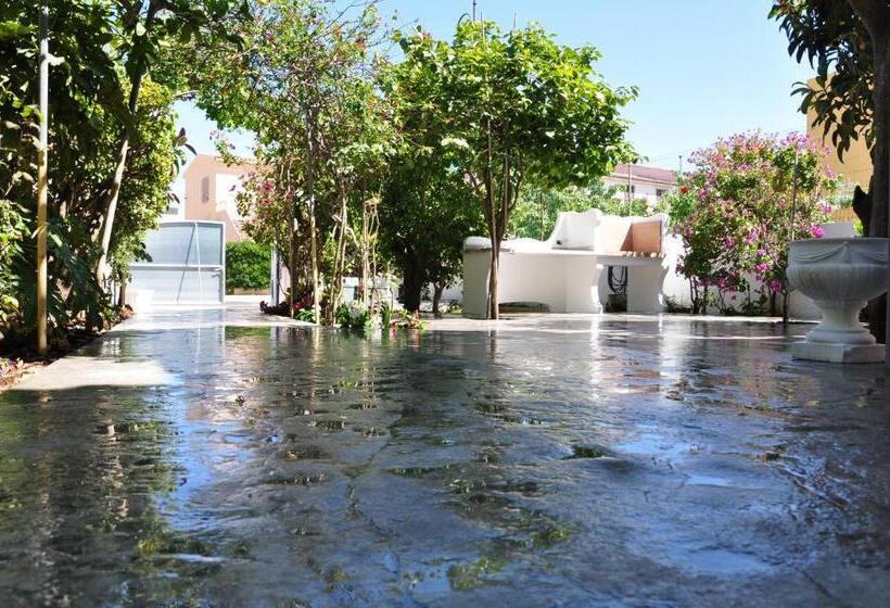 اتاق استاندارد اینتریور, B&b Les Chambres Rooms & Suite