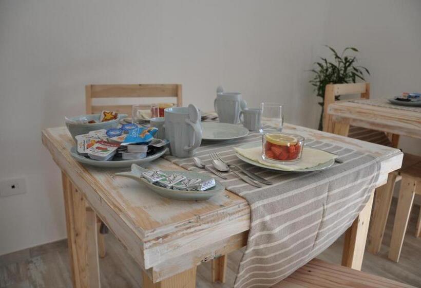 اتاق استاندارد با تخت بزرگ, B&b Les Chambres Rooms & Suite