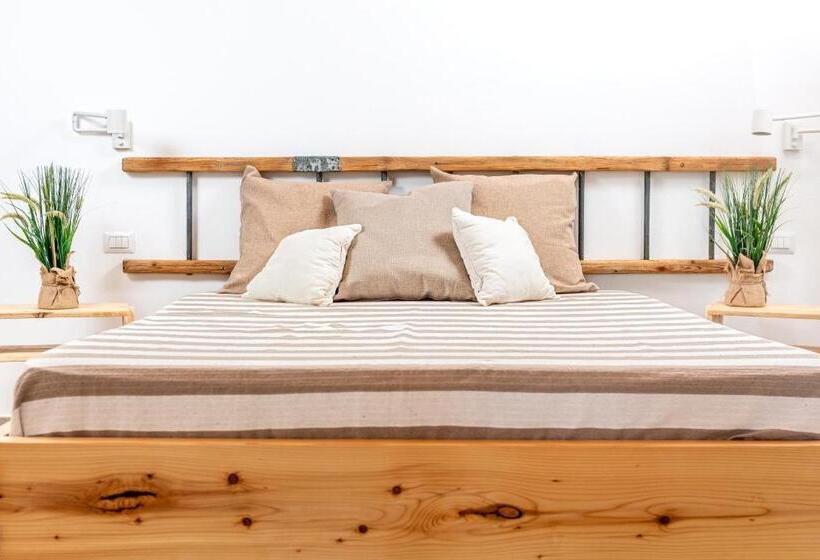اتاق لوکس با تخت بزرگ, B&b Les Chambres Rooms & Suite