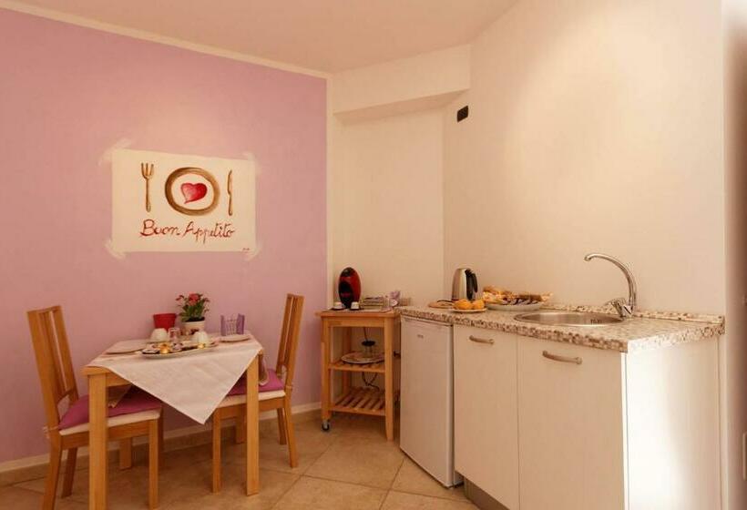 Номер Deluxe, B&b London 2010