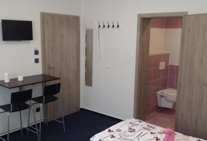 חדר סטנדרט, Ubytování Němčičky