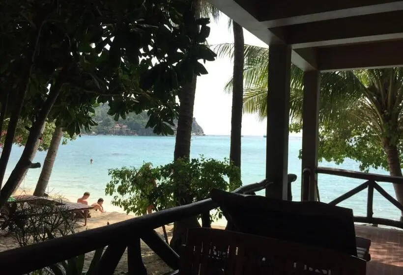 اتاق کلاسیک چهارنفره, Big Fish Resort Koh Tao