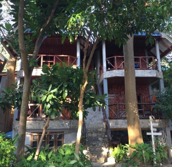 스탠다드 룸 가든 전망, Big Fish Resort Koh Tao