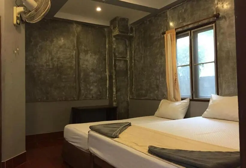 اتاق استاندارد, Big Fish Resort Koh Tao