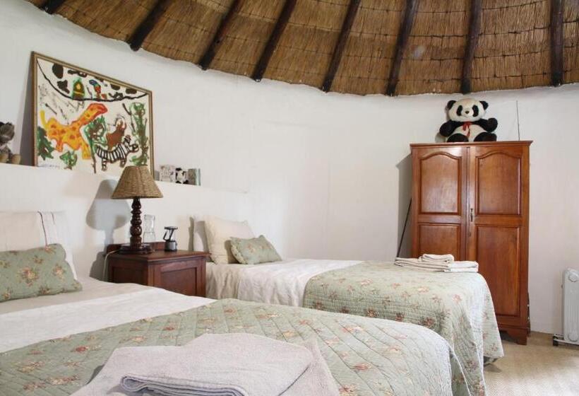 בונגלו משפחתי, Baldinnie Cottages