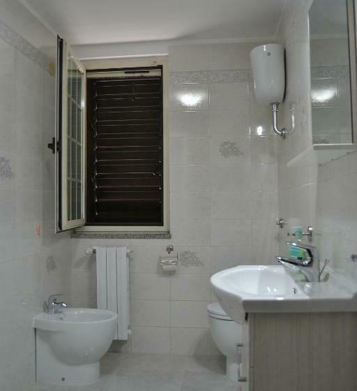 Четырехместный Номер Стандарт, Guesthouse Holiday Formia Beach