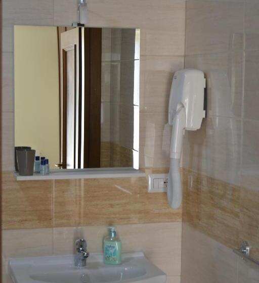 اتاق استاندارد چهار تخته, Guesthouse Holiday Formia Beach